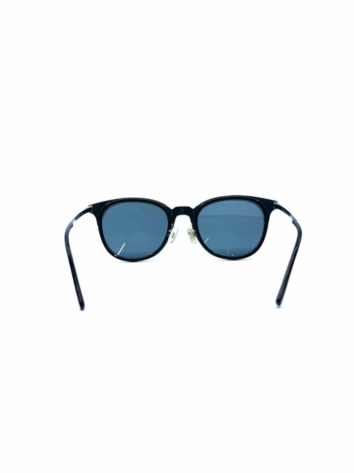 BURBERRY Black Sunglasses