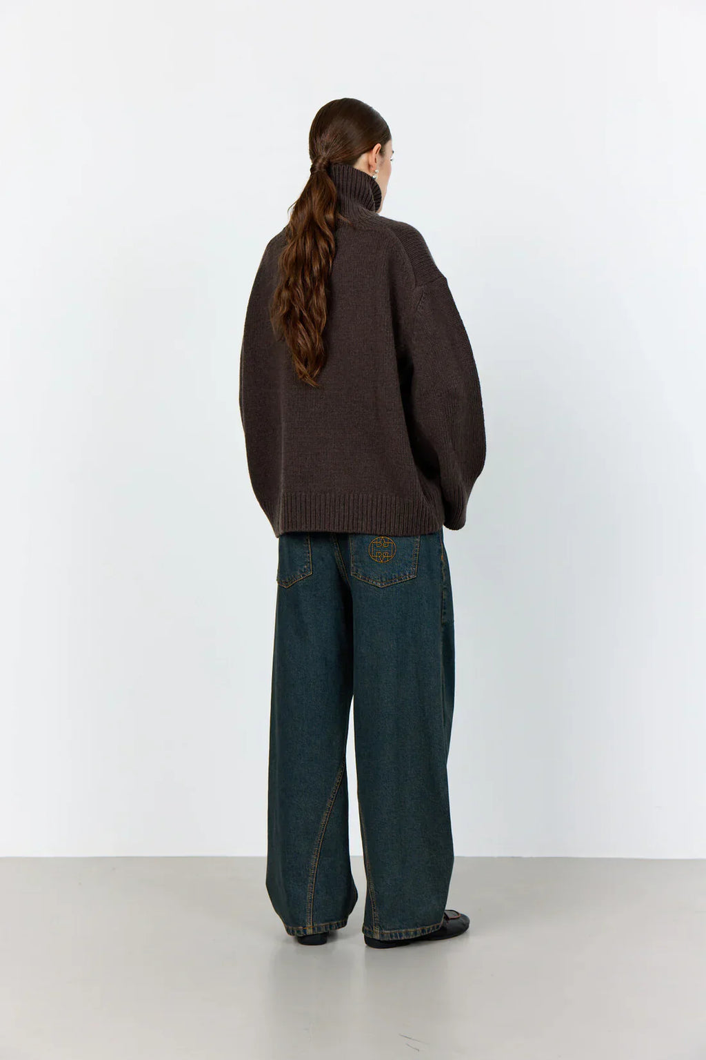Levete Room Perle Roll Neck in Coffee