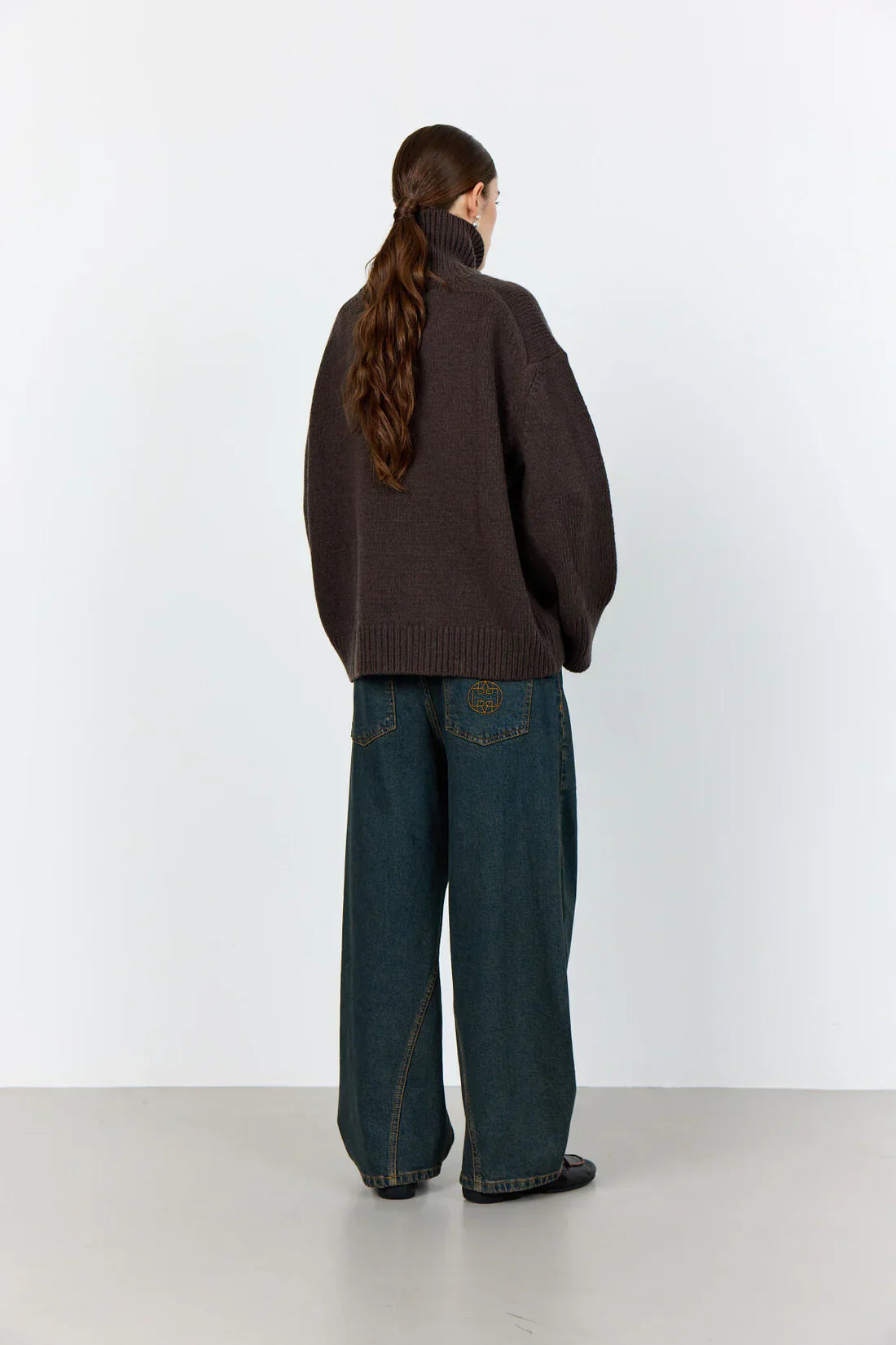 Levete Room Perle Roll Neck in Coffee