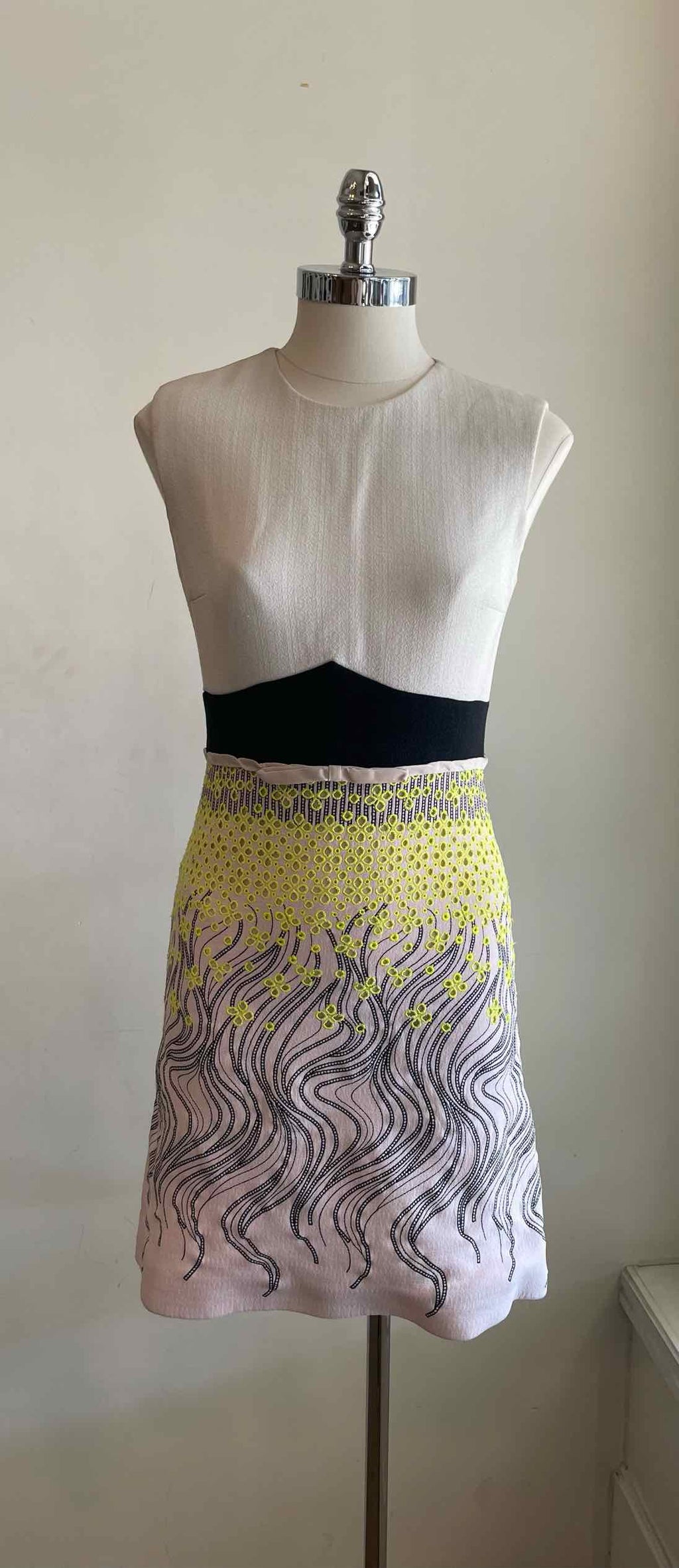 GIAMBATTISTA VALLI Size XS White Dress