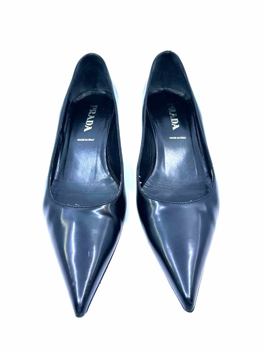 PRADA Size 5 Black Pumps