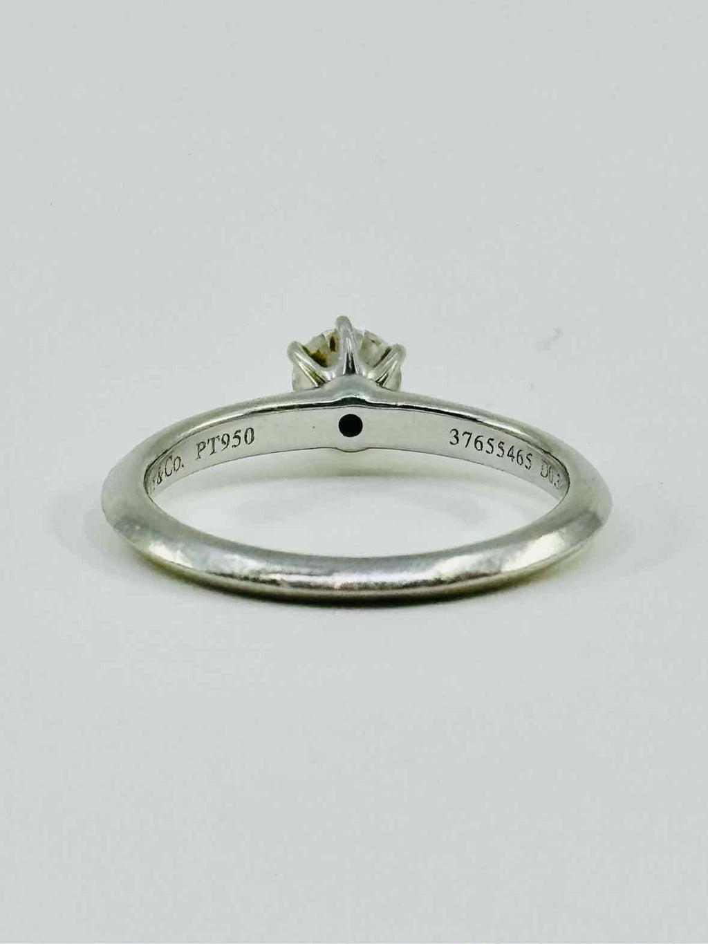 TIFFANY & CO Platinum Diamond Engagement Ring