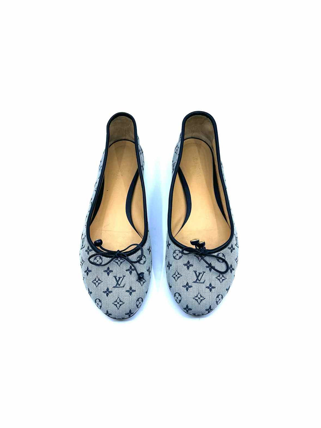 LOUIS VUITTON Size 10 Grey Flats
