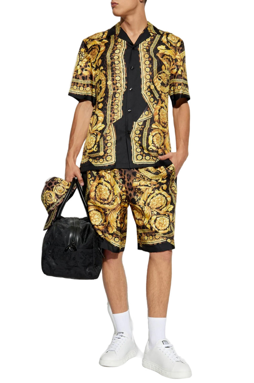GRAPHIC PRINT ELASTIC WAIST SHORTS