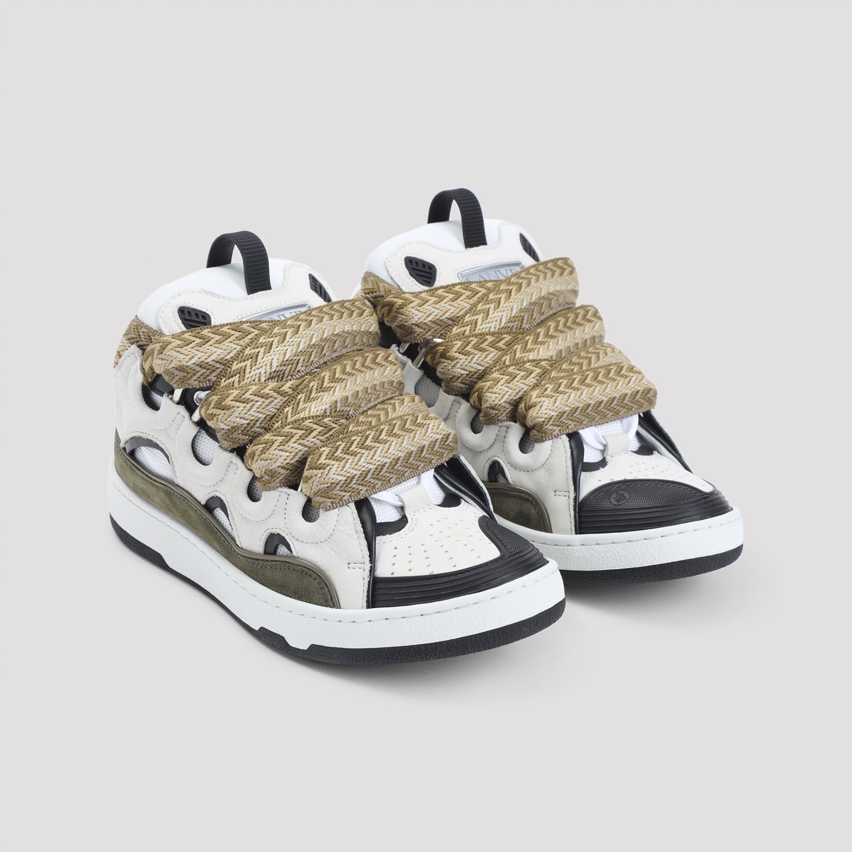 Curb Sneakers