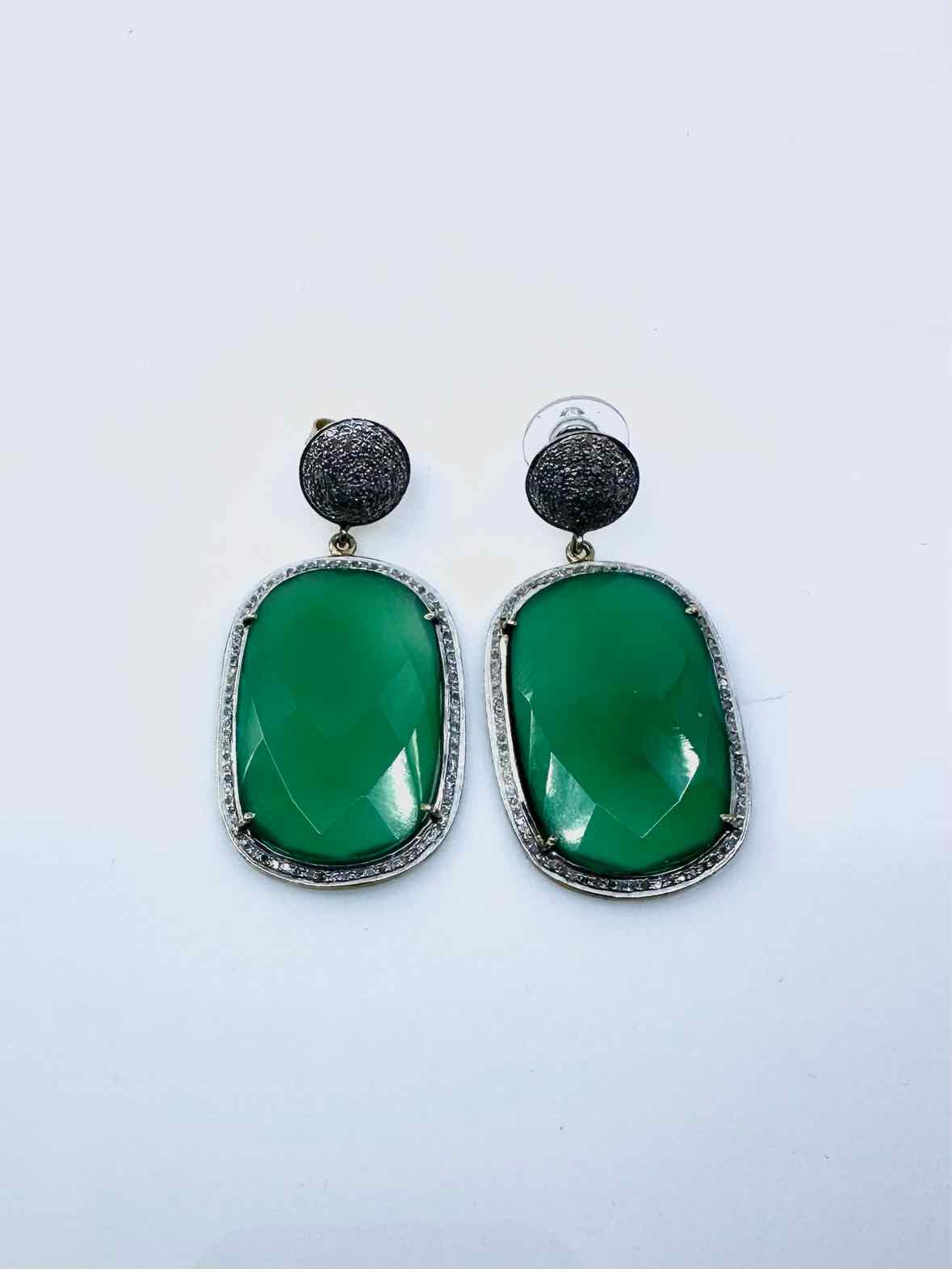 14K Chalcedony Pierced Earrings