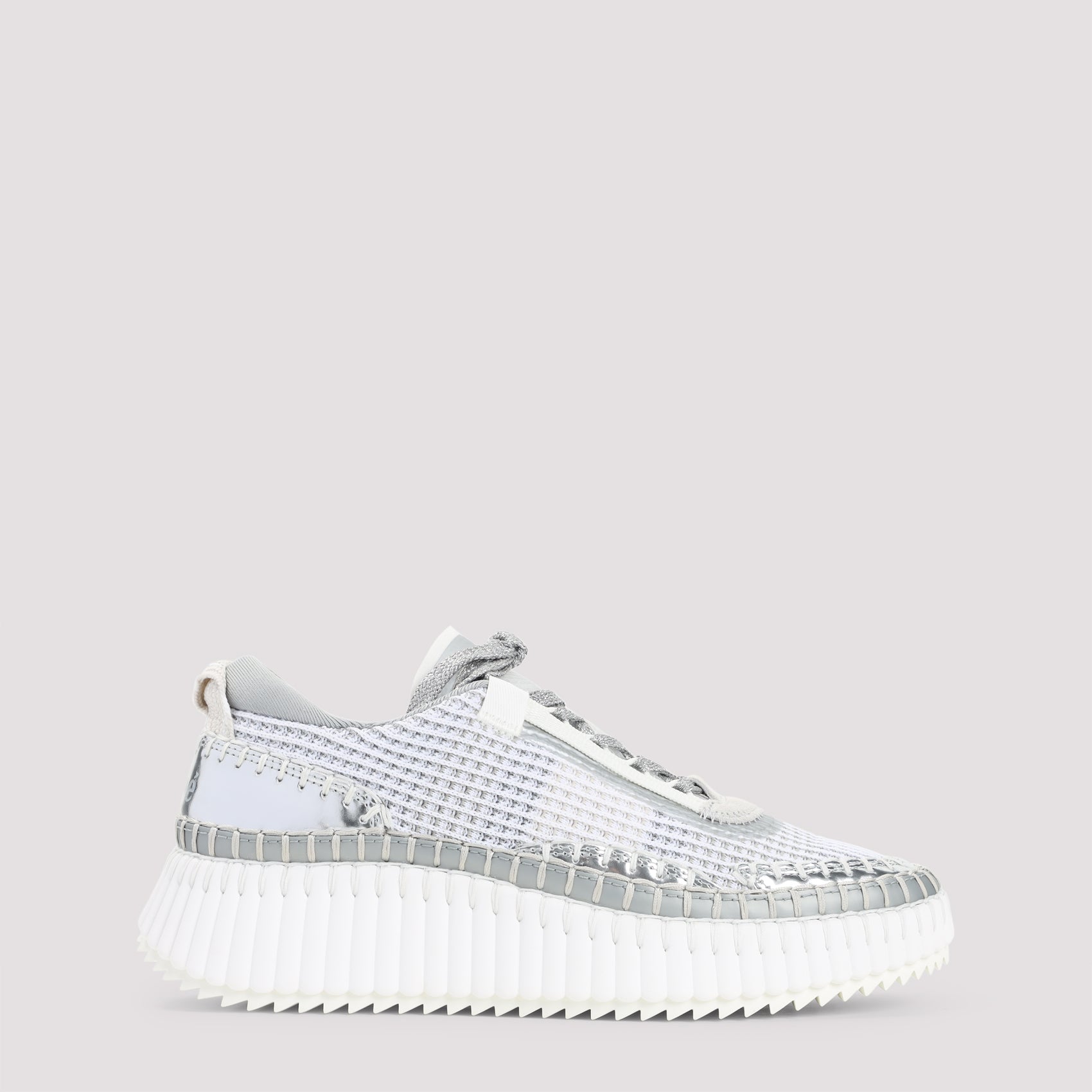 Nama Sneakers