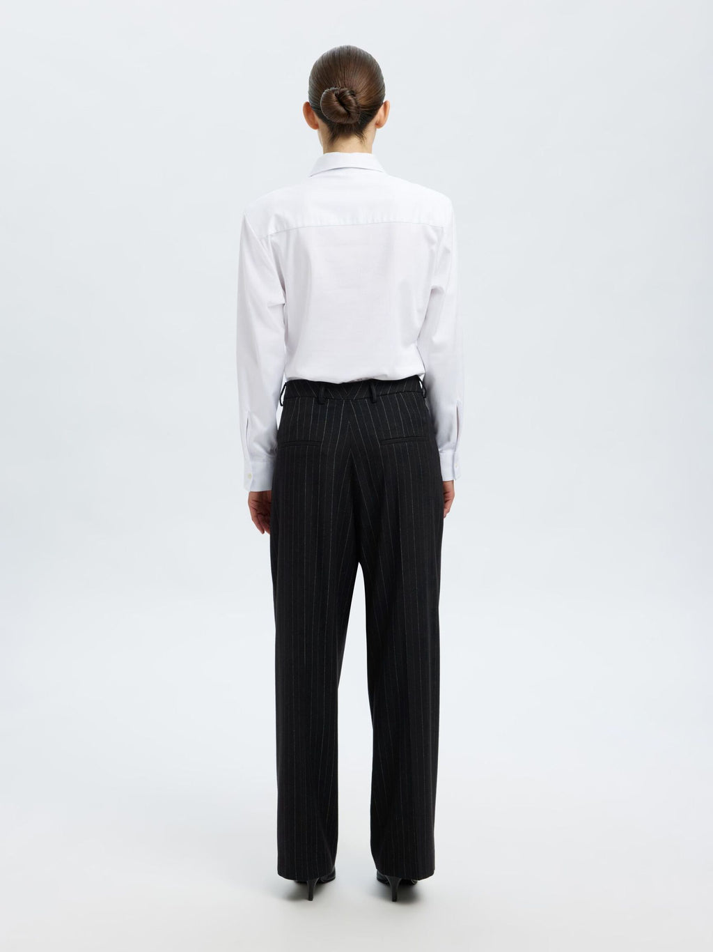 SELECTED Malia Manteco Pants in Black Pinstripe