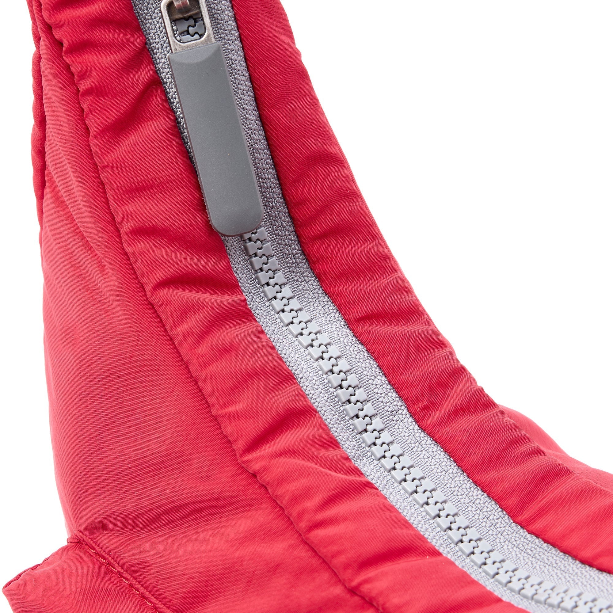 ROKA Belsize Chilli Small Recycled Taslon Bag
