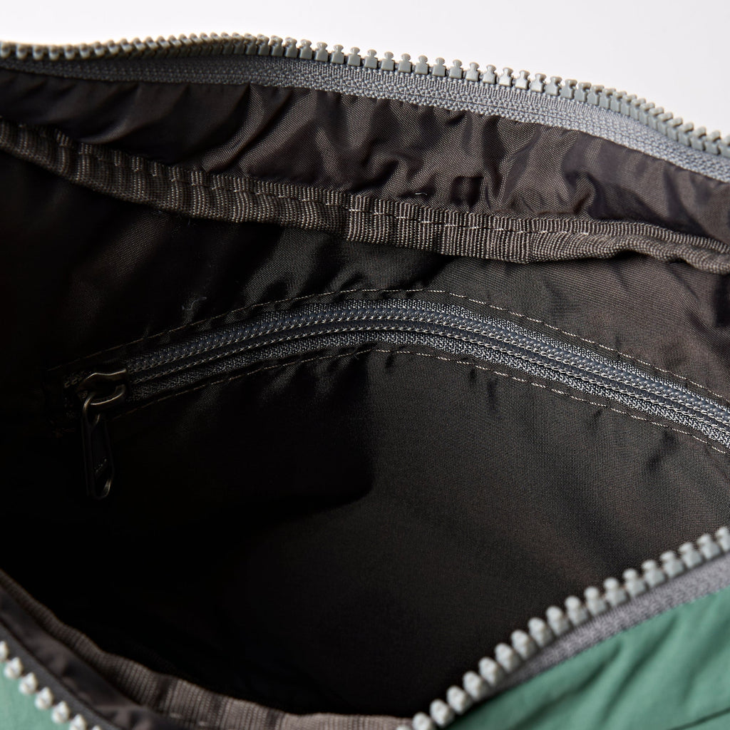 ROKA Belsize Arctic Small Recycled Taslon Bag