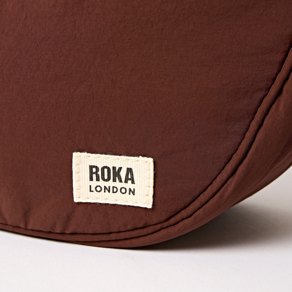 ROKA Farringdon Chocolate Recycled Taslon Bag