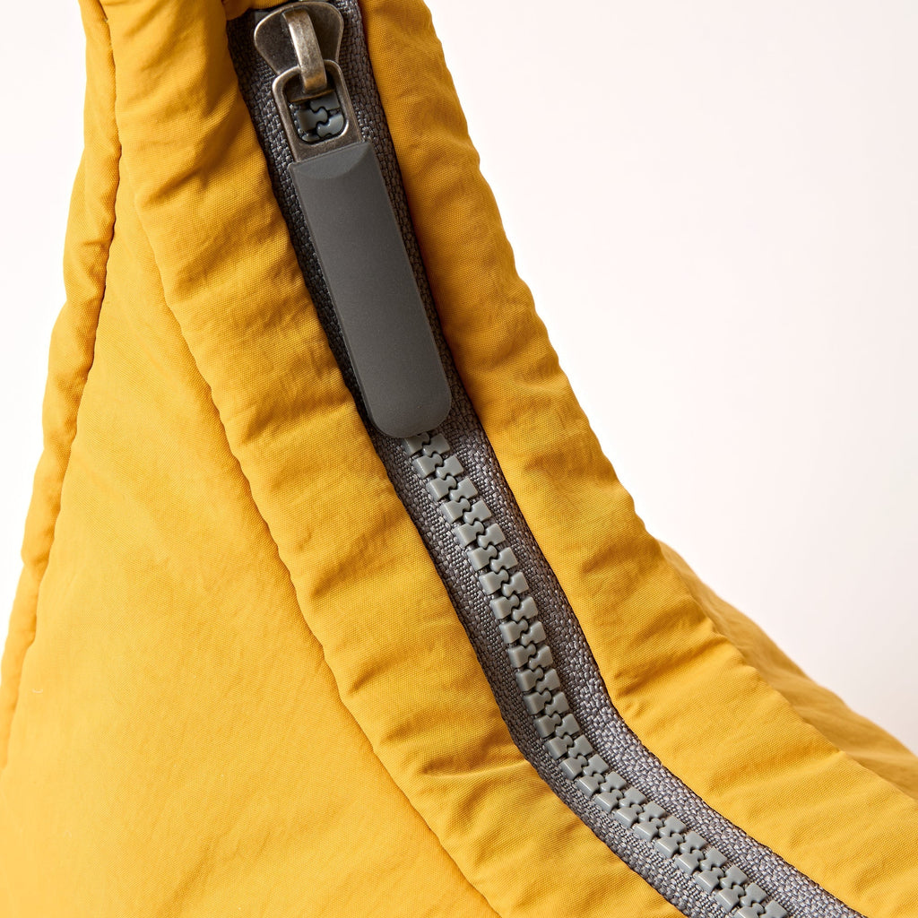 ROKA Belsize Corn Small Recycled Taslon Bag