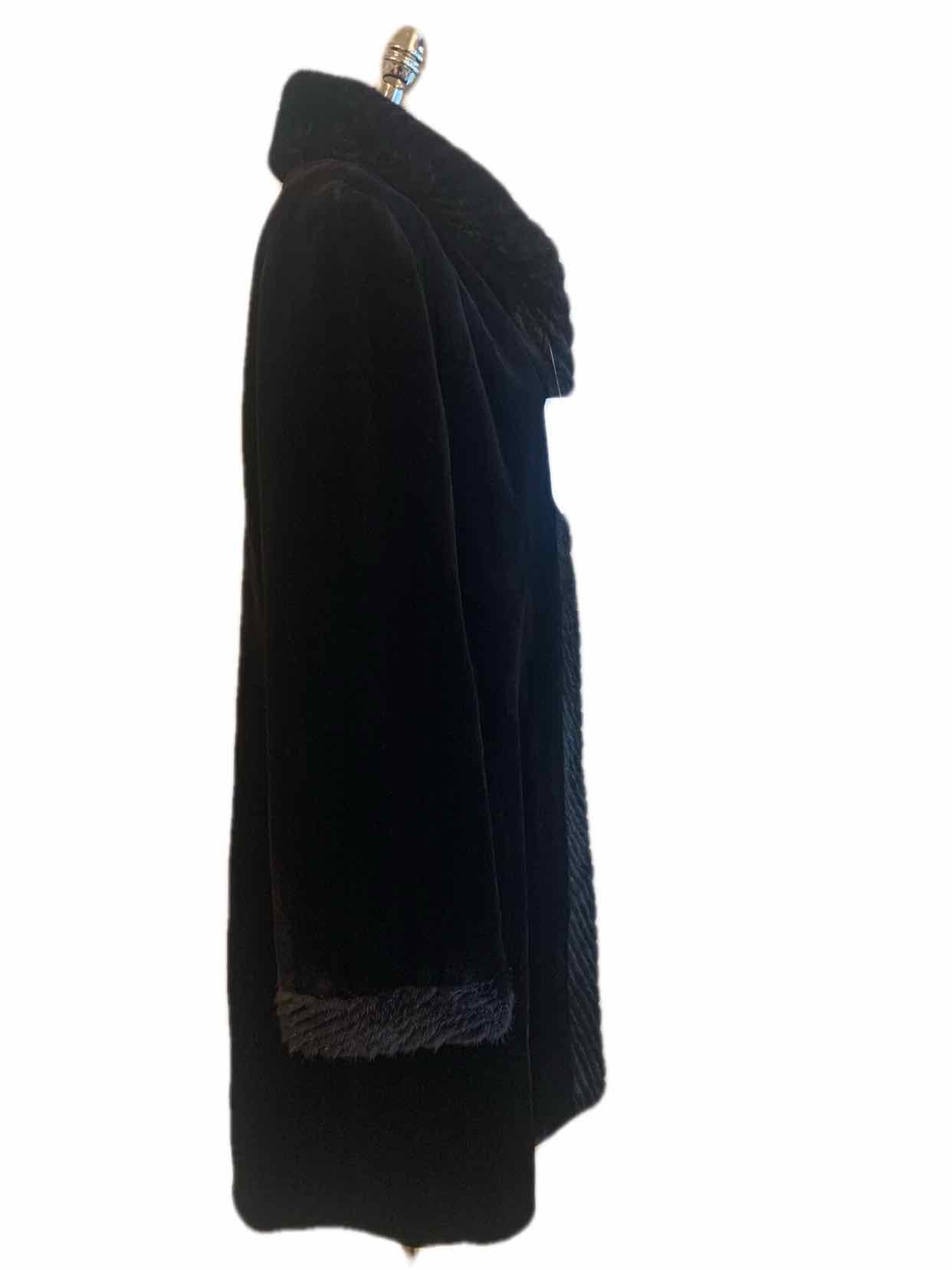 NL Black Fur Coat | M