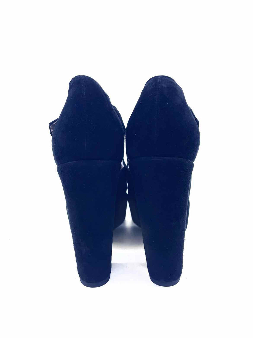 ROCHAS Size 7 Black Suede Sandals