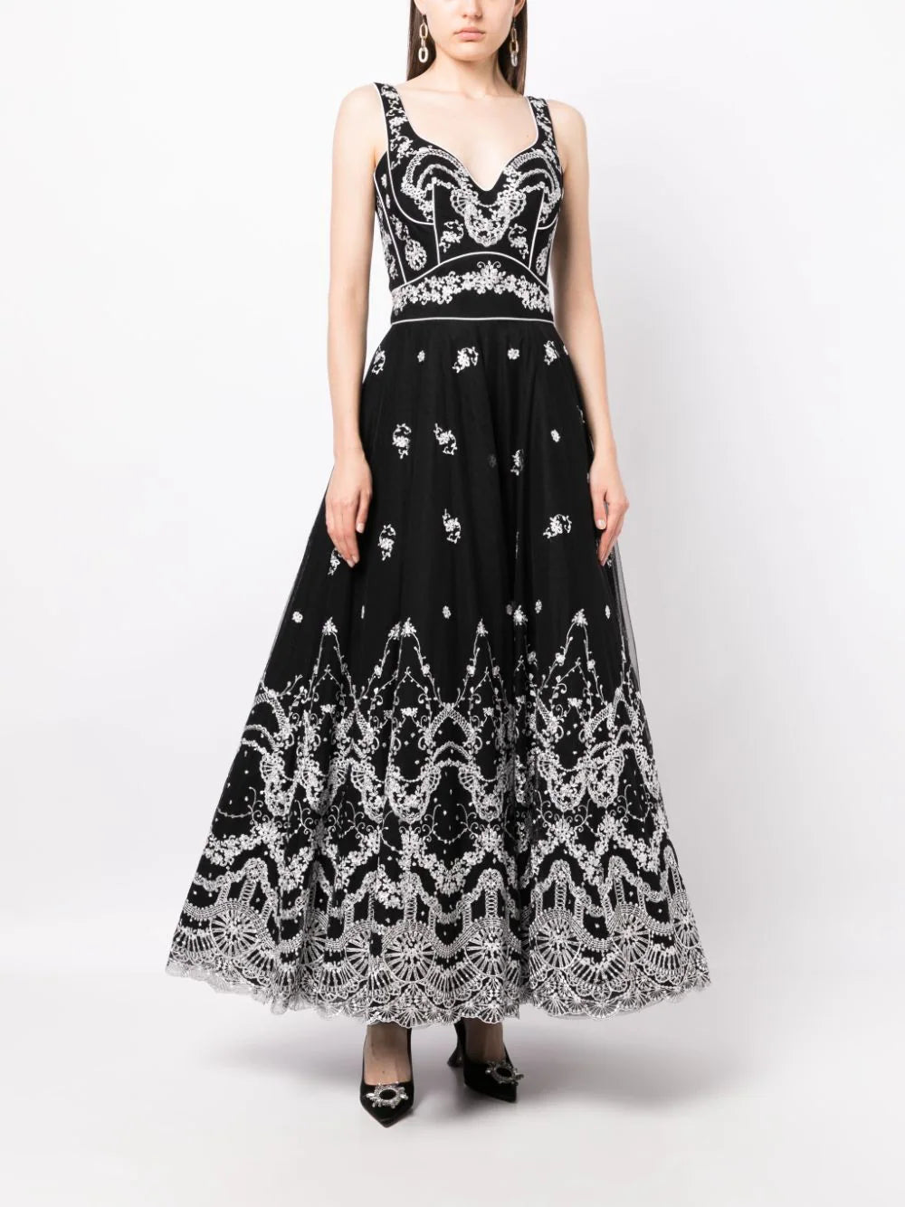 SLEEVELESS EMBROIDERED TULLE DRESS