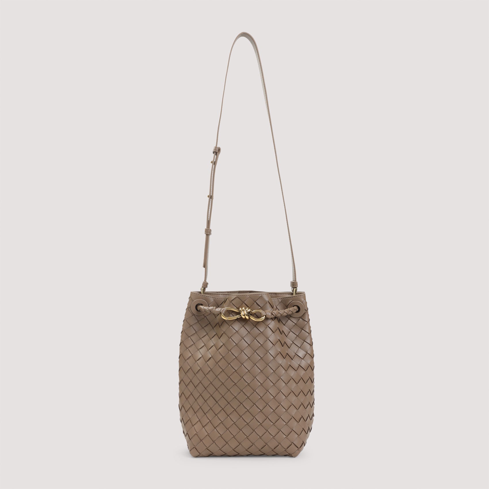 Andiamo Bucket Bag
