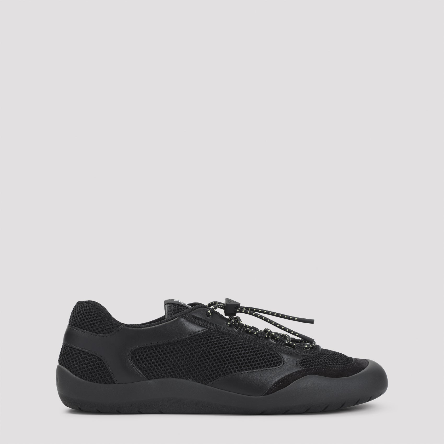 Allacciate Shoes