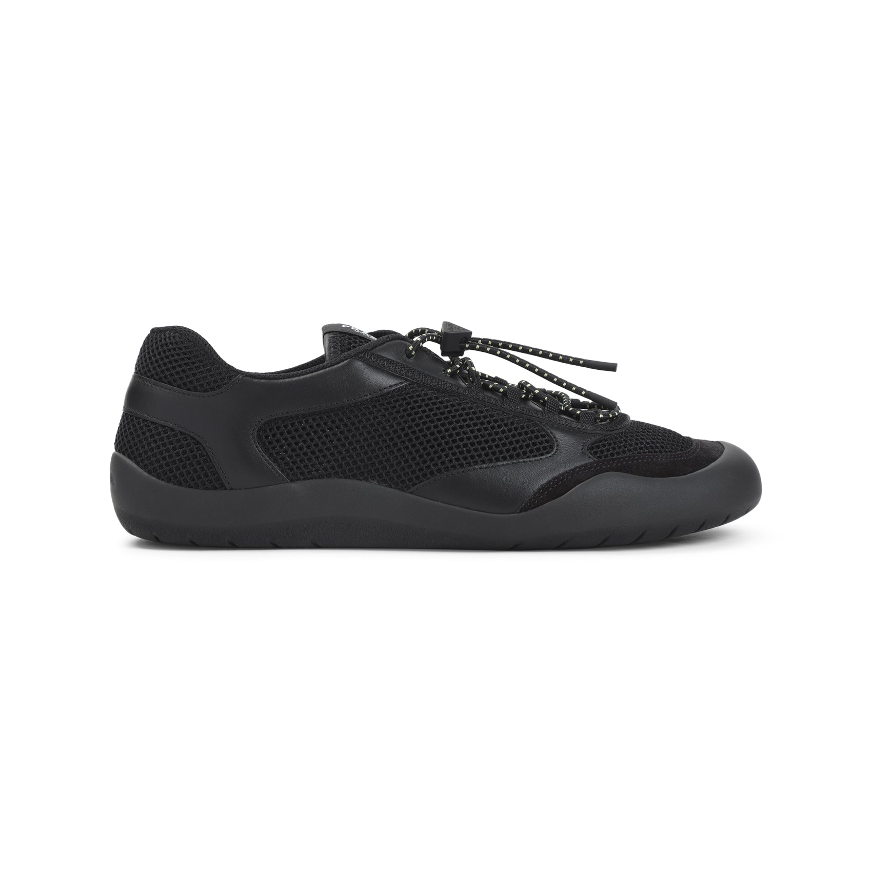 Allacciate Shoes