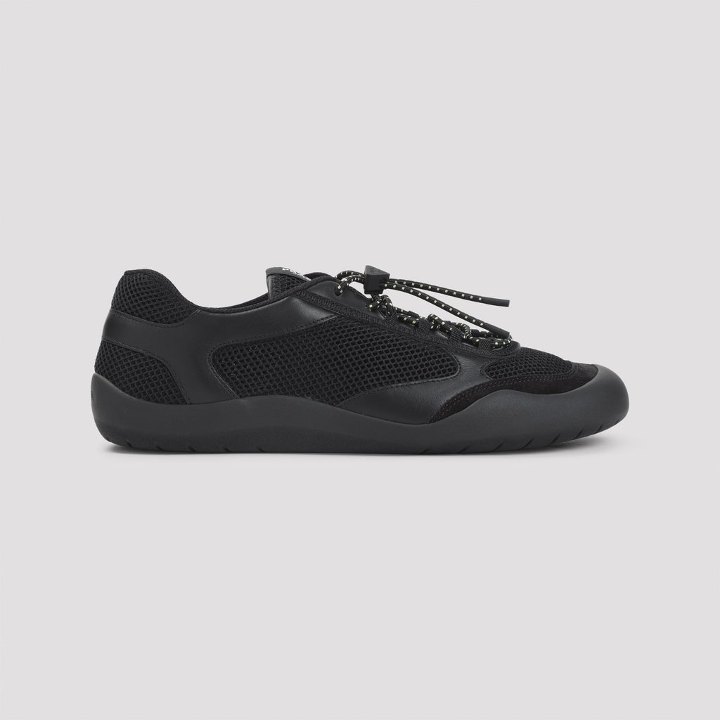 Allacciate Shoes