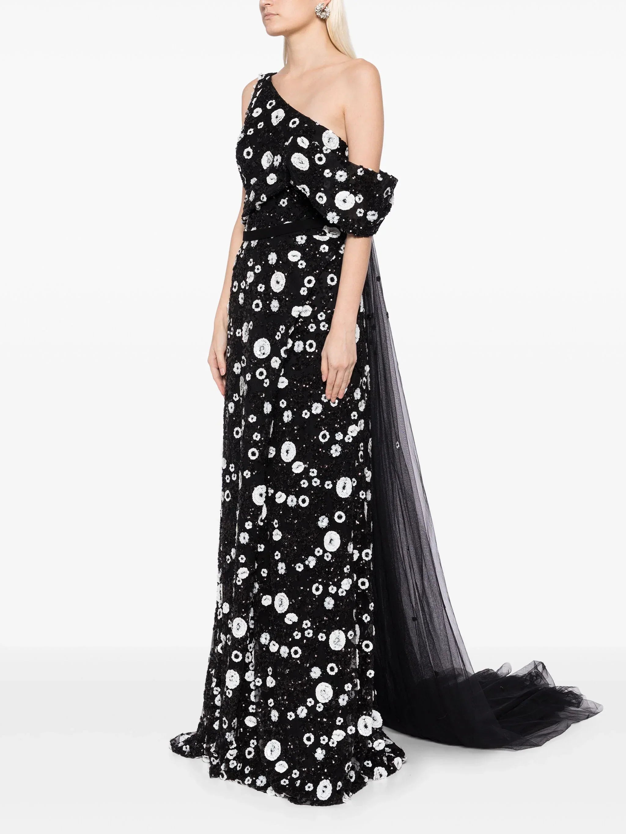 TULLE DRESS WITH ENVELOPE SKIRT AND OFF-SHOULDER SLEEVE AND TULLE TAIL