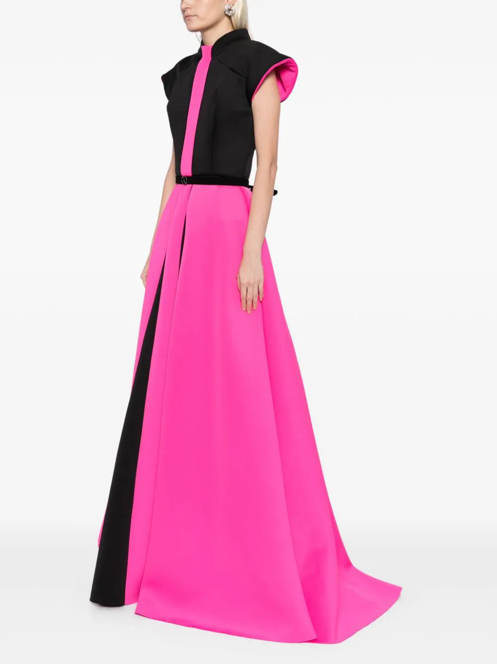 NEOPRENE DRESS WITH WIDE SHOULDERS