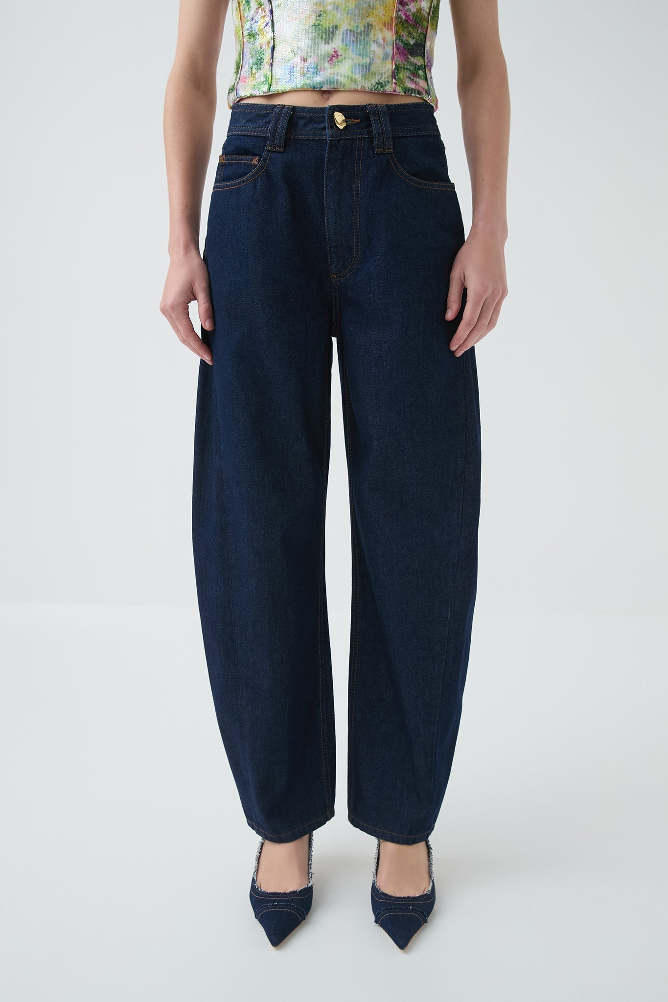 Aje Stevie Barrel Jean Indigo Wash