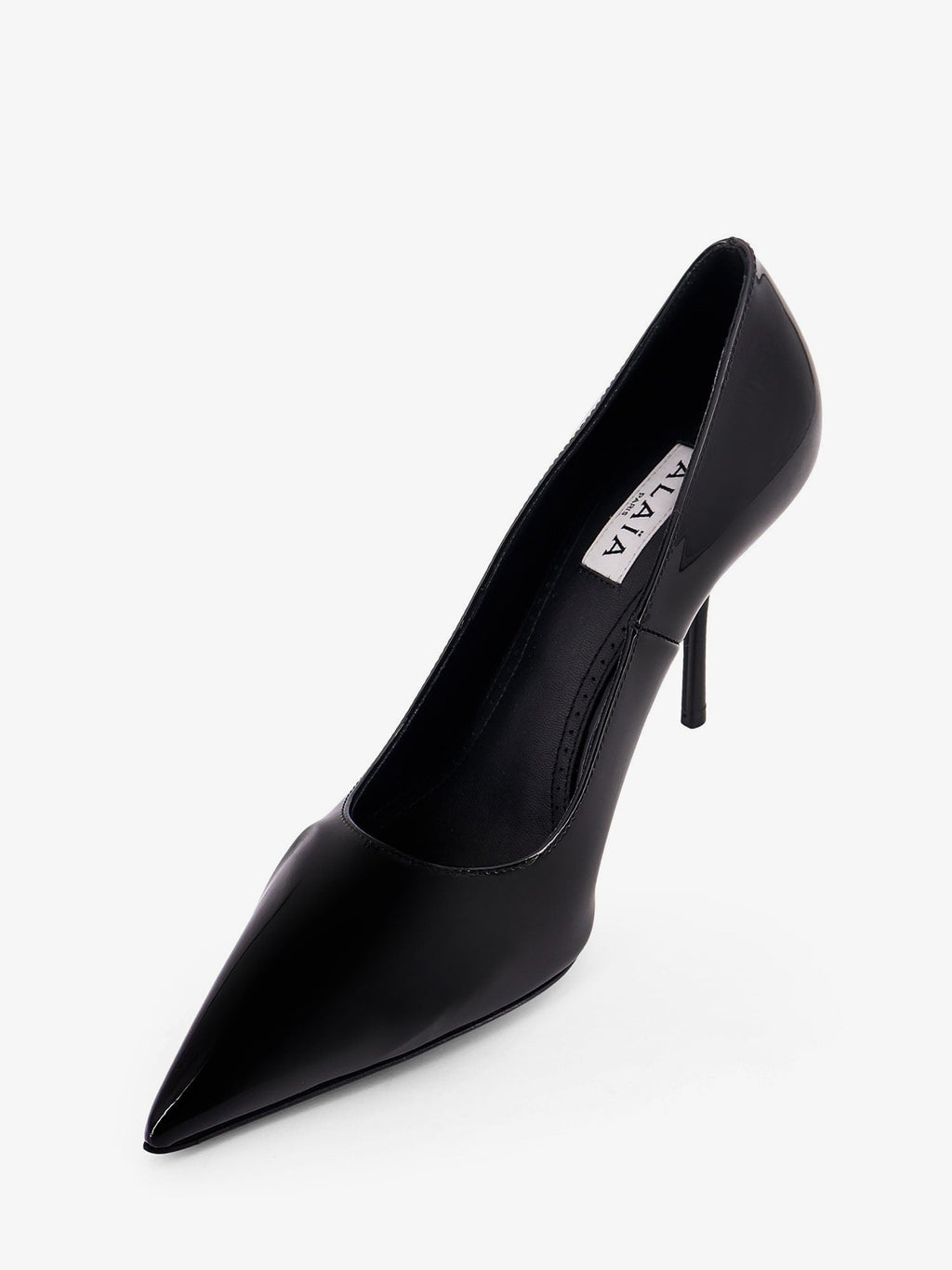 Patent leather decolleté