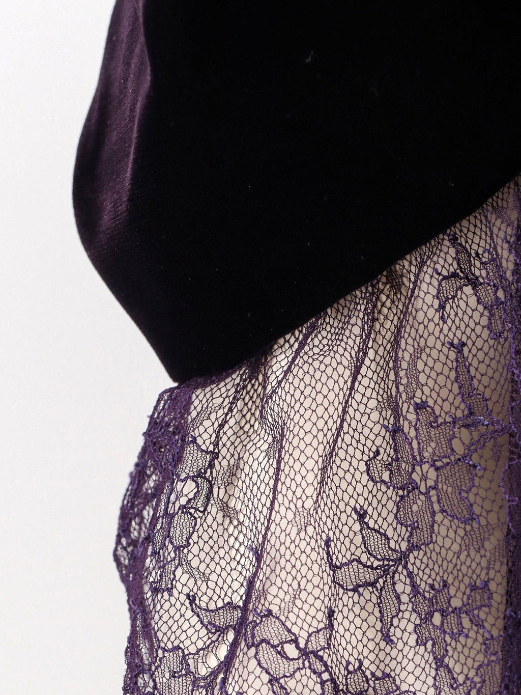Velvet dress with silk lining