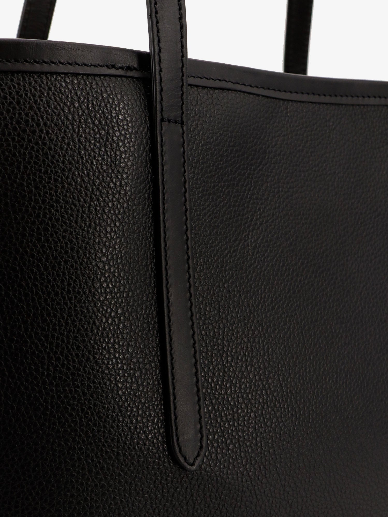 Eraclea leather shoulder bag