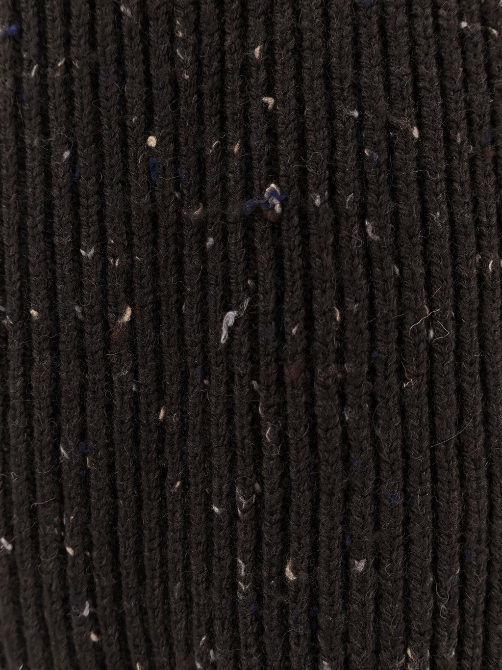 Midi wool skirt