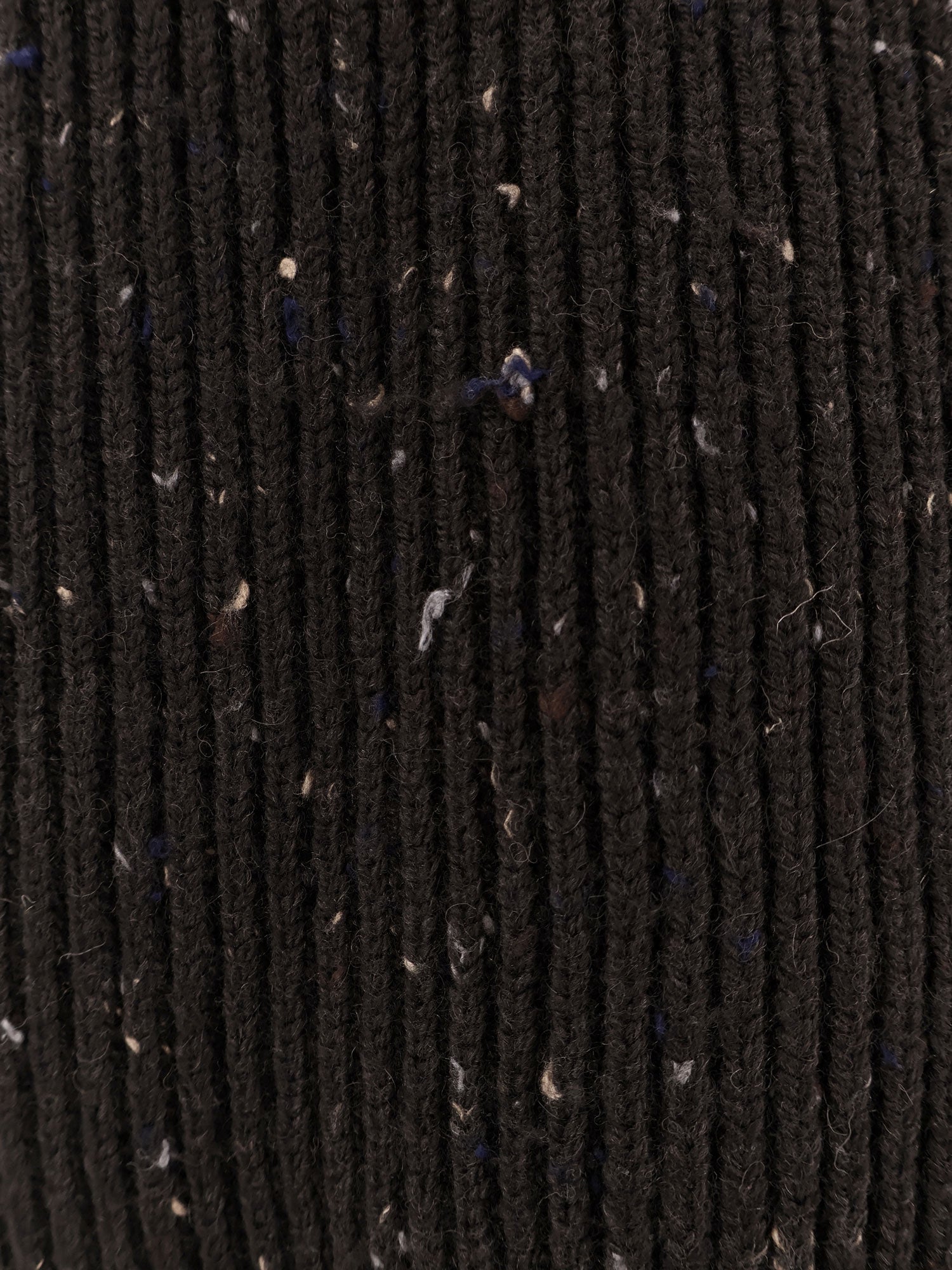 Midi wool skirt