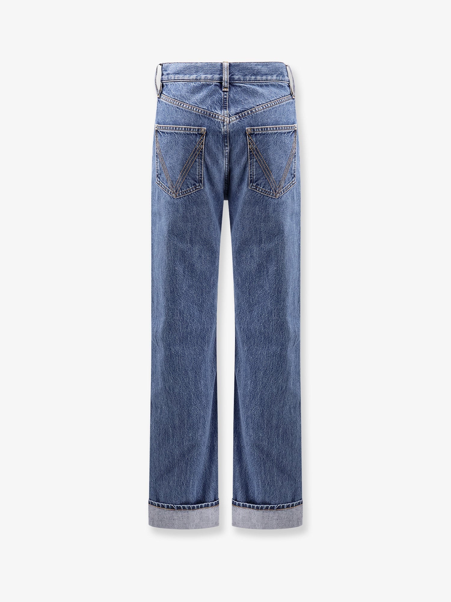 Turned up jeans with straight leg