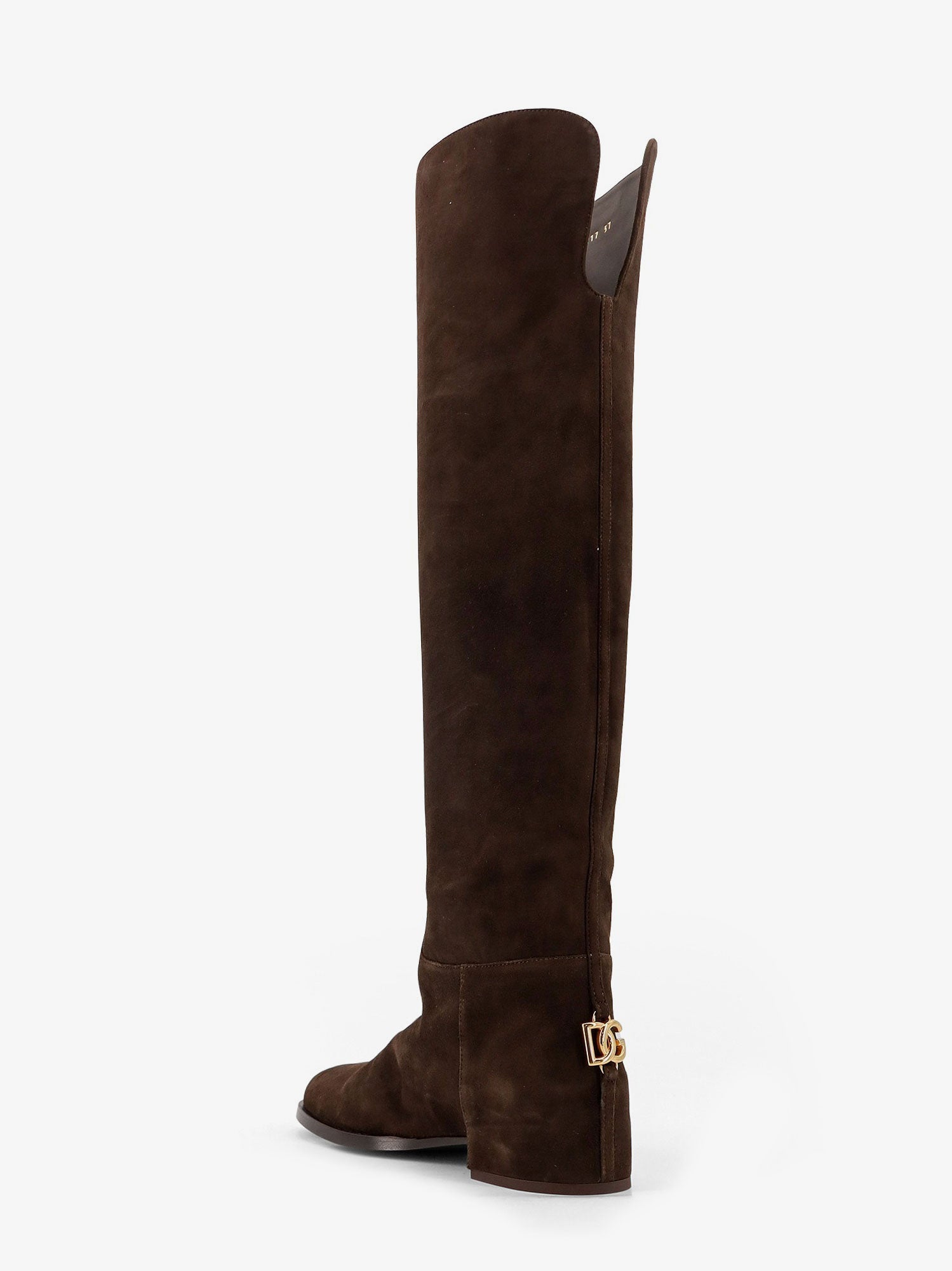 Suede boots