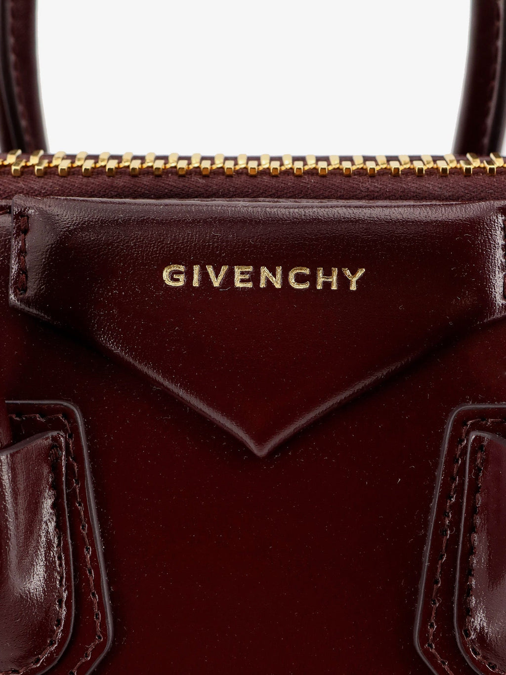 Antigona Mini leather crossbody bag