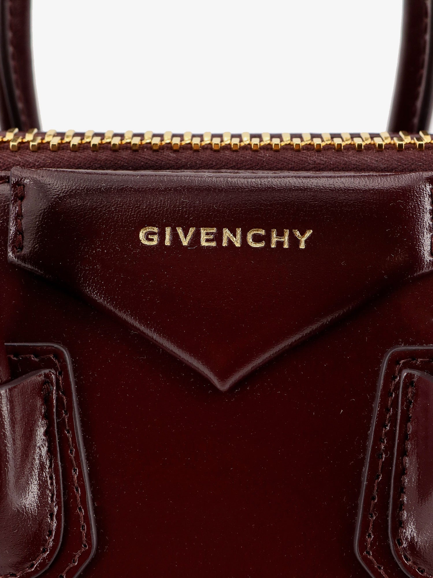 Antigona Mini leather crossbody bag
