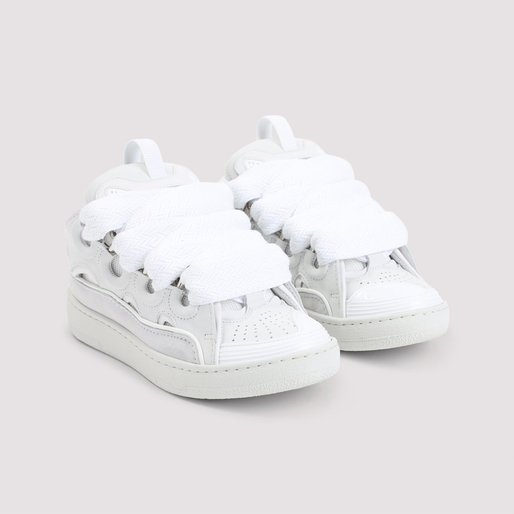 Curb Sneakers