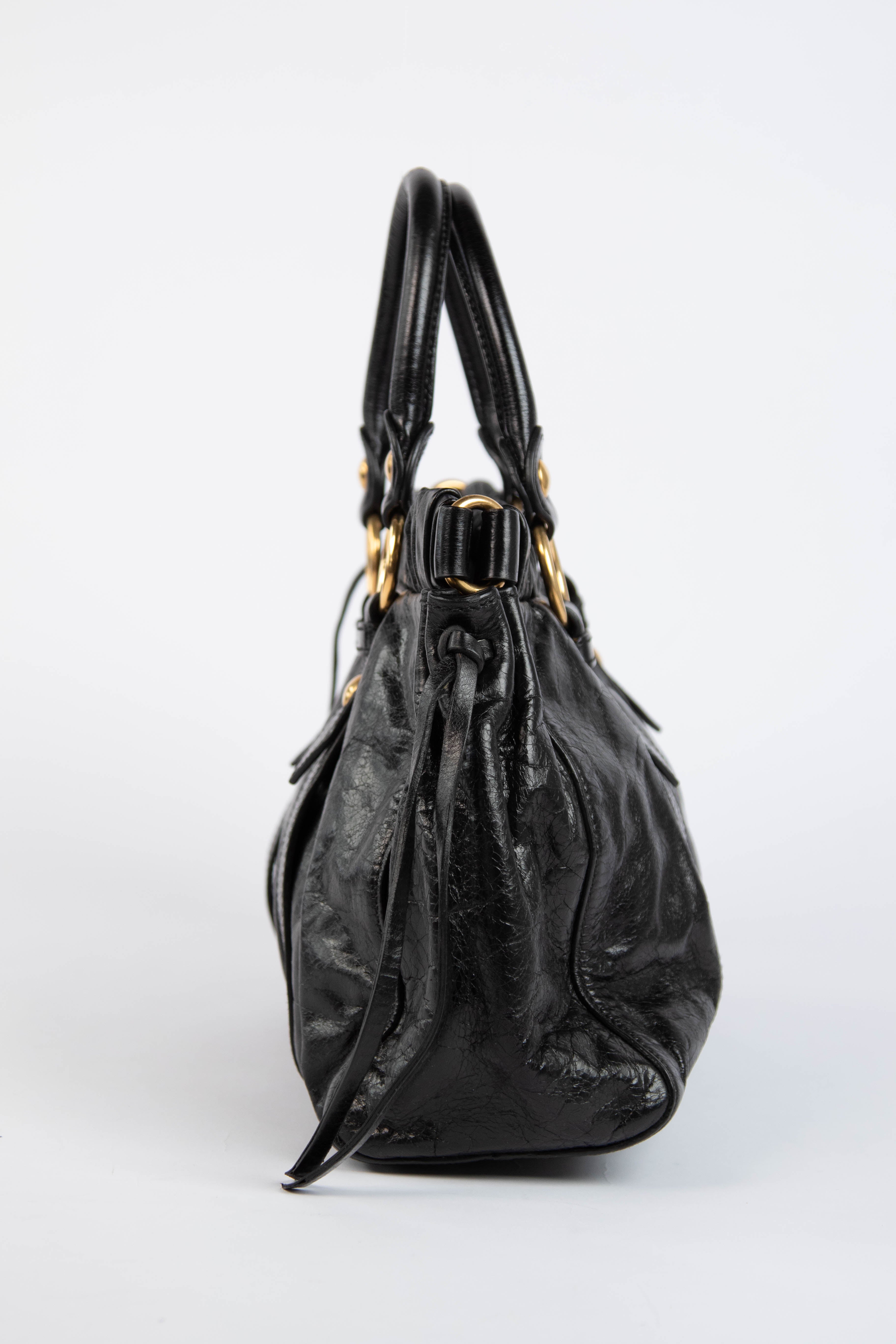 🔥 Pre-owned 2000s Miu Miu Black Vitello Shoulder Bag 🔥