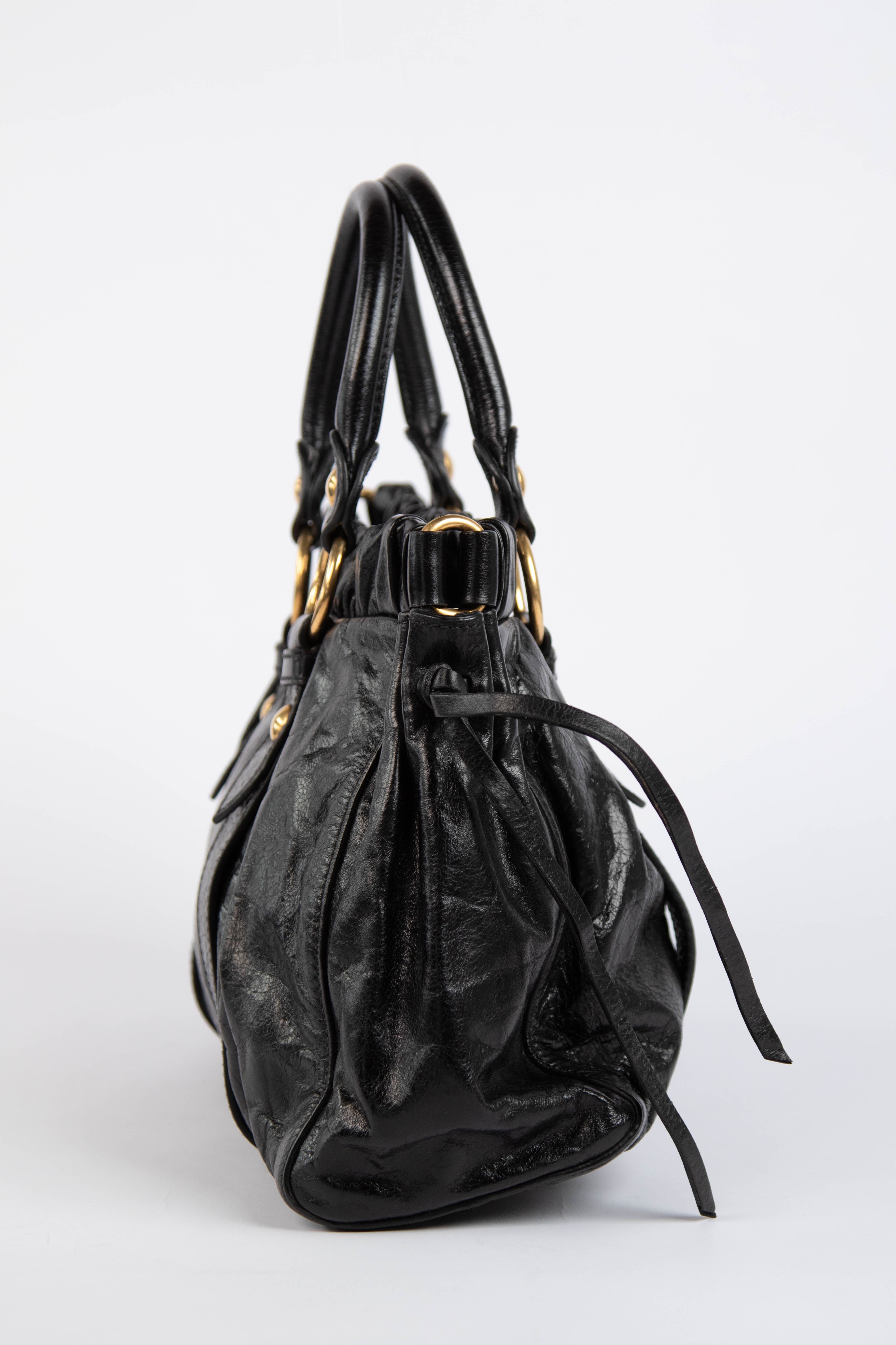 🔥 Pre-owned 2000s Miu Miu Black Vitello Shoulder Bag 🔥