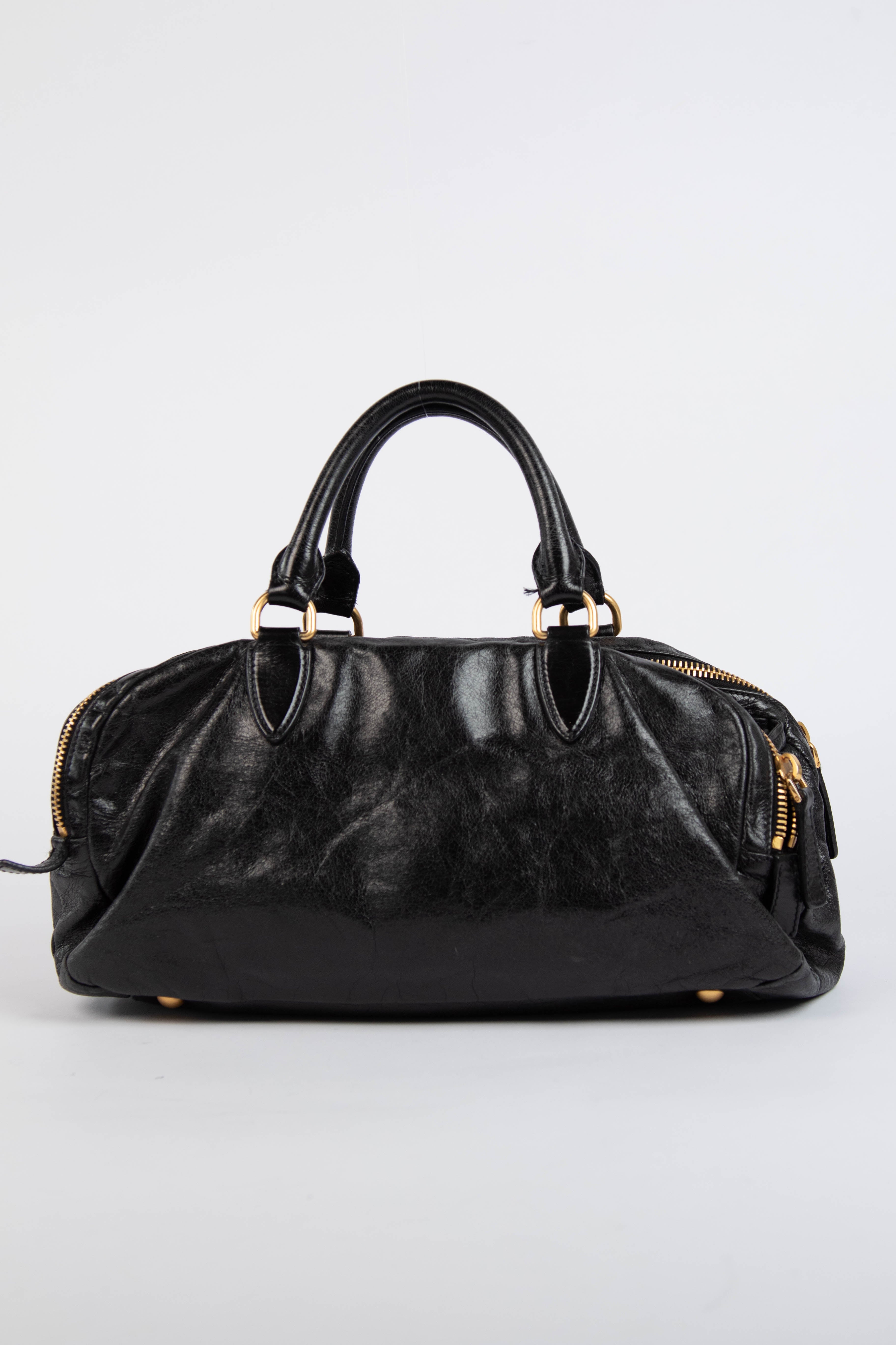 🔥 Pre-owned 2000s Miu Miu Black Leather Shoulder Bag 🔥