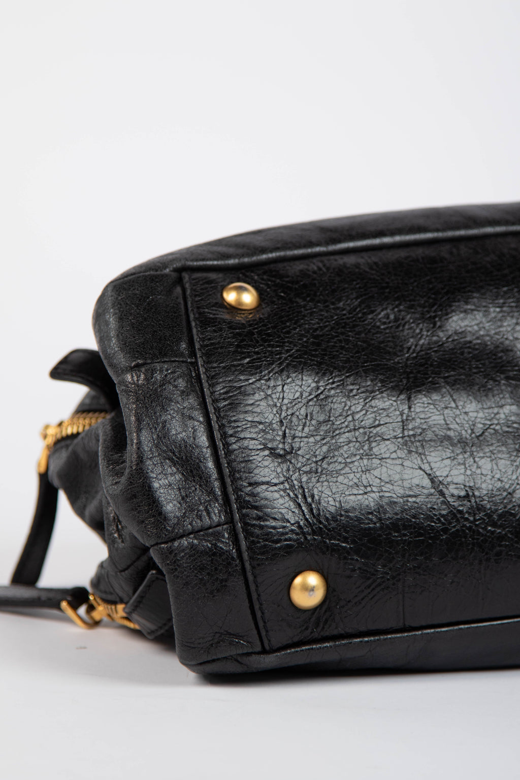 🔥 Pre-owned 2000s Miu Miu Black Leather Shoulder Bag 🔥