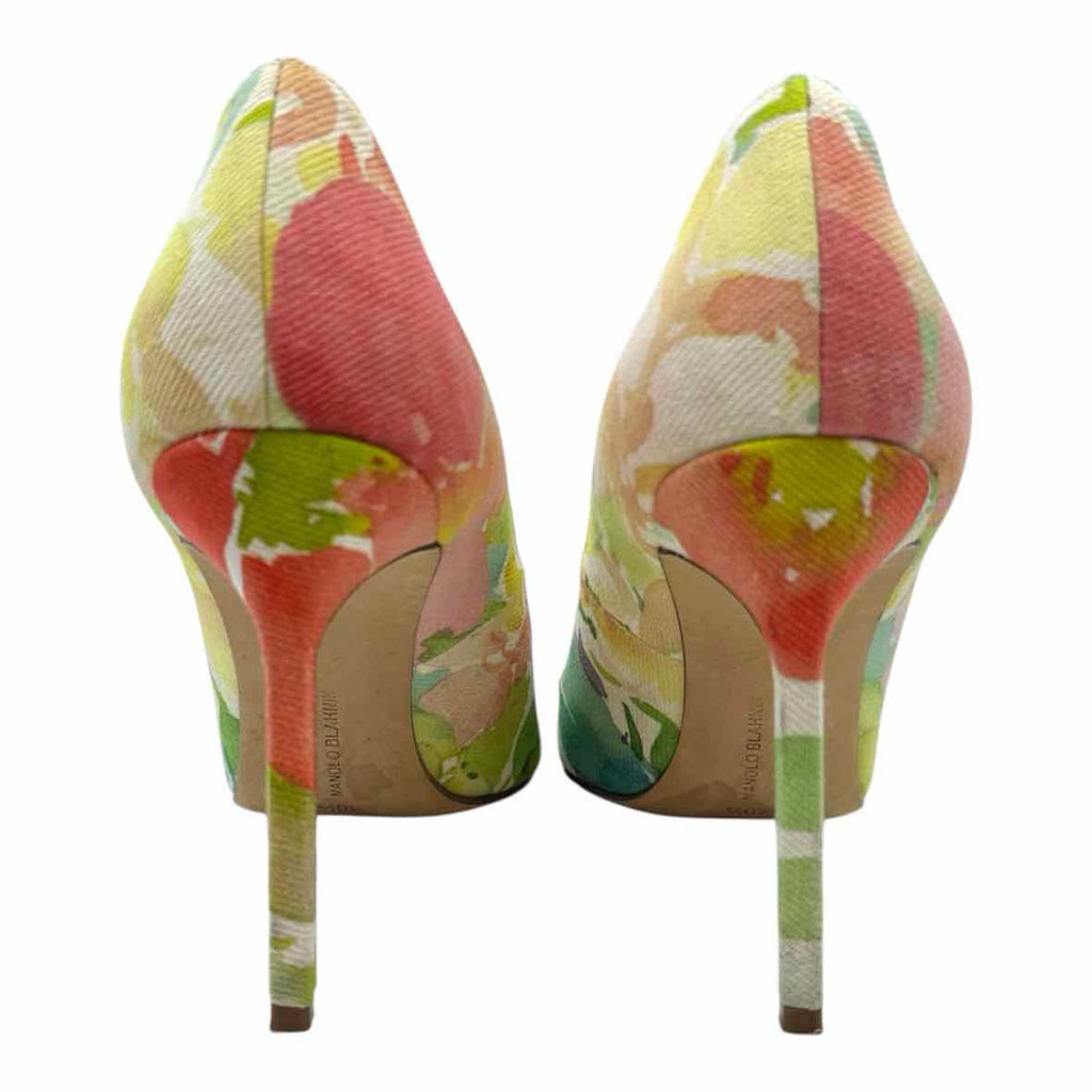 MANOLO BLAHNIK Size 10.5 Green, Pink Canvas Floral Pumps