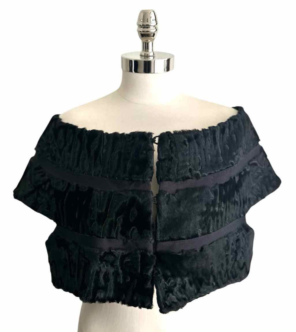 CAROLINA HERRERA Black Swakara Fur Stole Size M