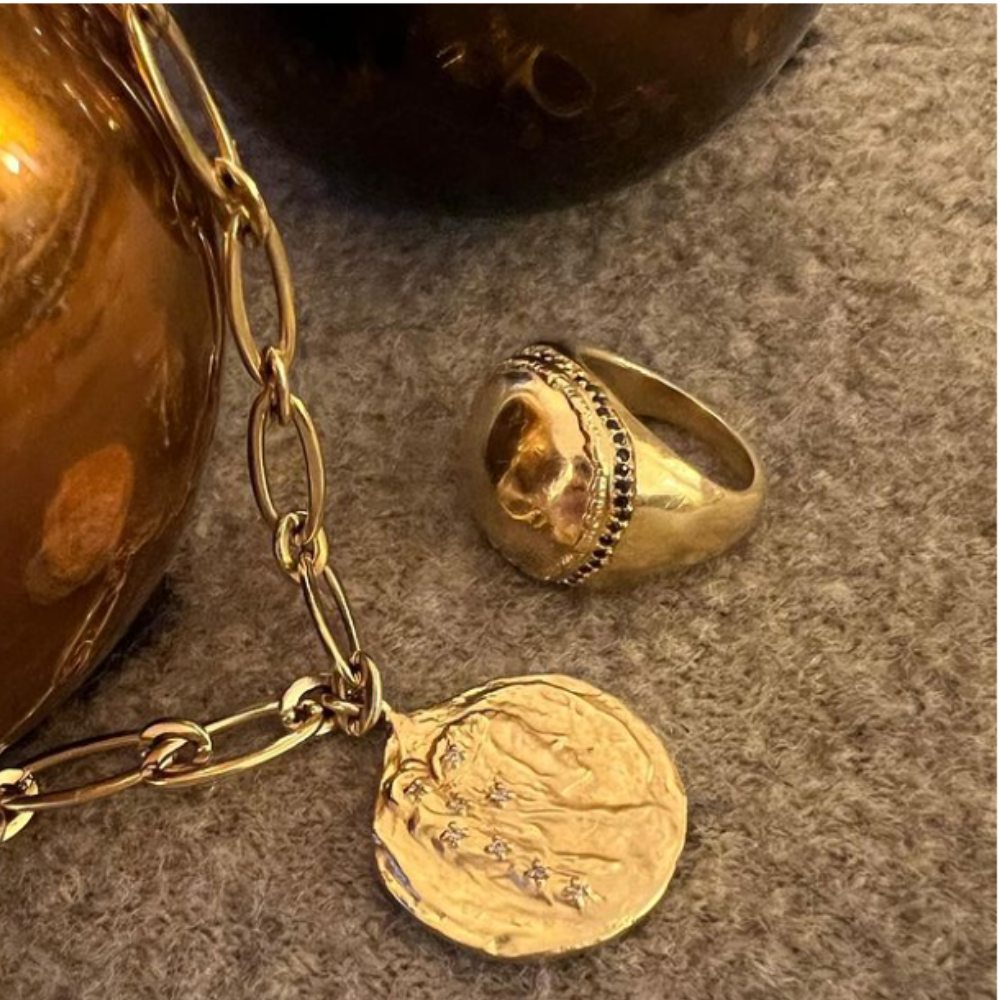 Louise Hendricks Aphrodite Necklace