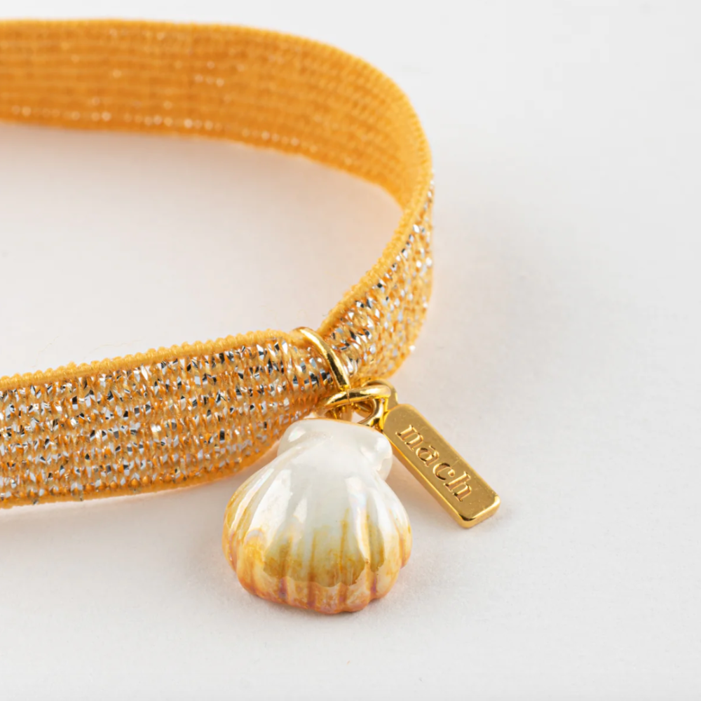 Nach White Shell Gold Band Bracelet