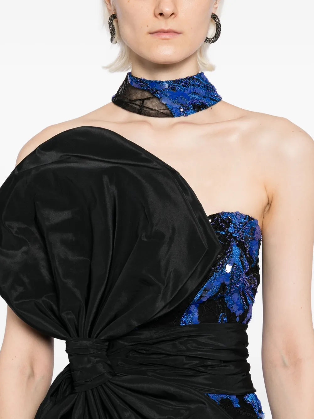 EMBROIDERED STRAPLESS JUMPSUIT