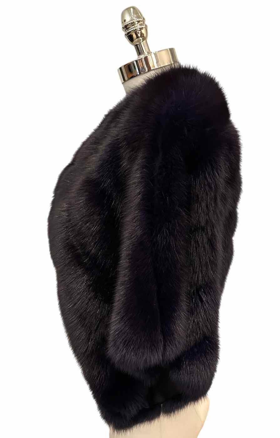 OSCAR DE LA RENTA Purple Fox Fur Stole Size M
