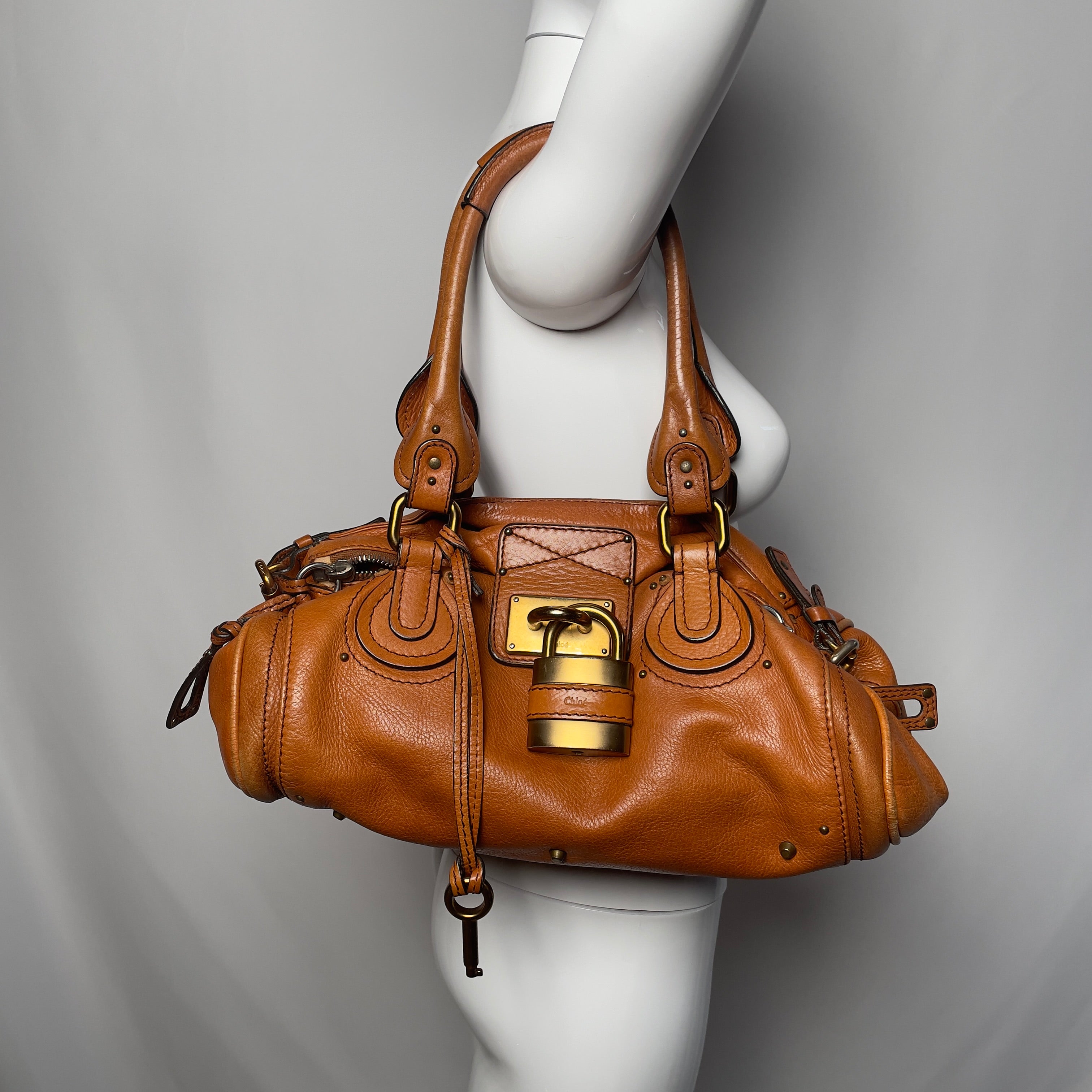 🔥 Pre-owned CHLOÉ 2006 orange paddington 🔥