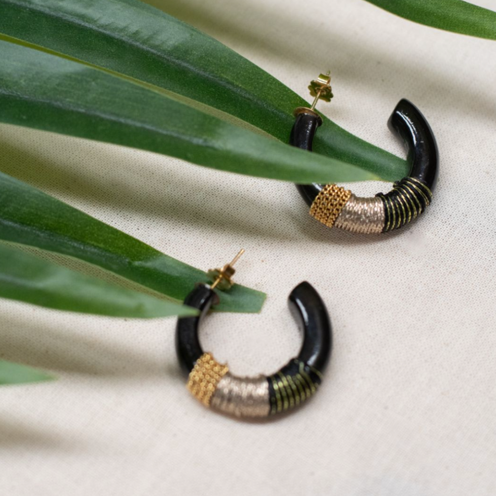 Nach Black Gold Hoops