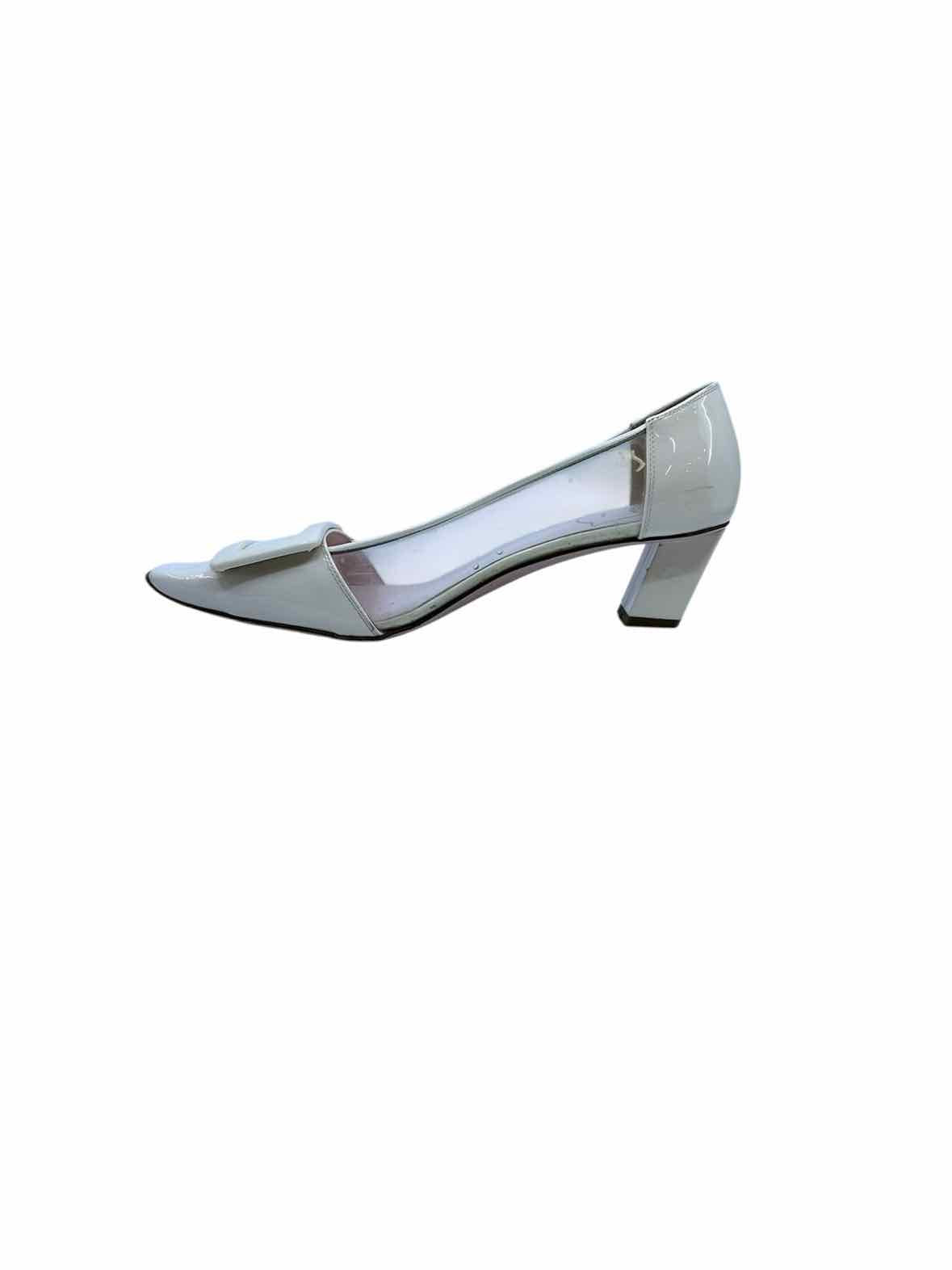 ROGER VIVIER Size 7.5 Ivory Patent Leather Plastic Solid Pumps