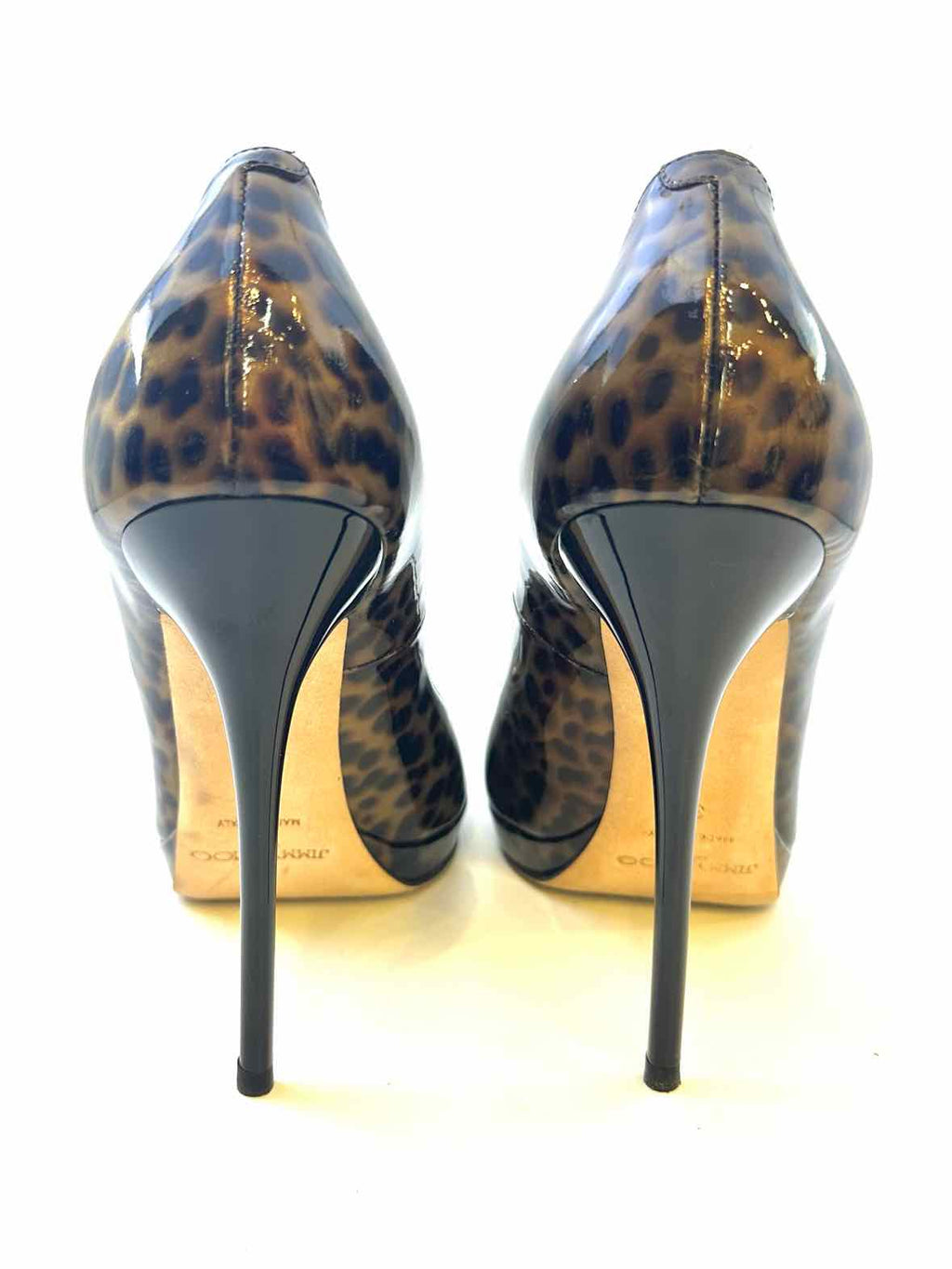 JIMMY CHOO Size 9 Brown Patent Leather Cheetah print Pumps
